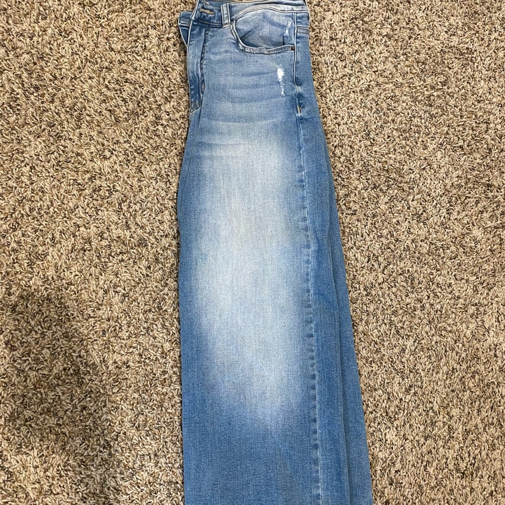 Wide leg jeans